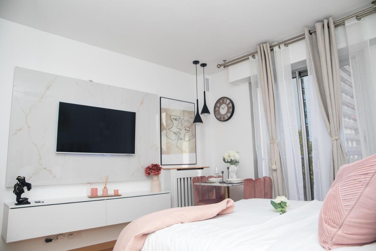 Paris' Premium Romantic Studio エクステリア 写真